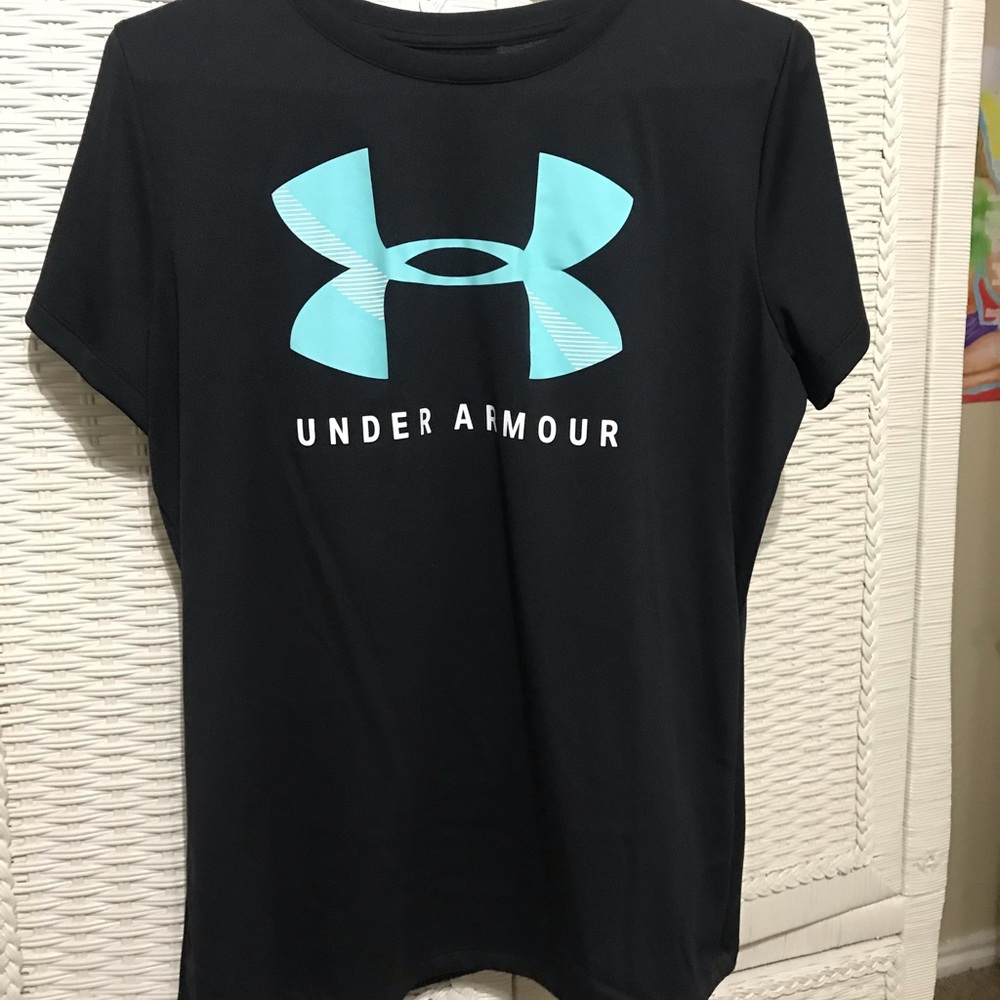 Under Armour tee